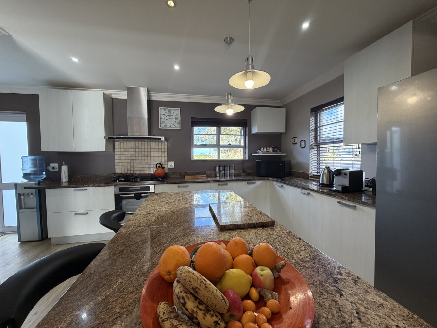 3 Bedroom Property for Sale in Crossways Farm Village Eastern Cape